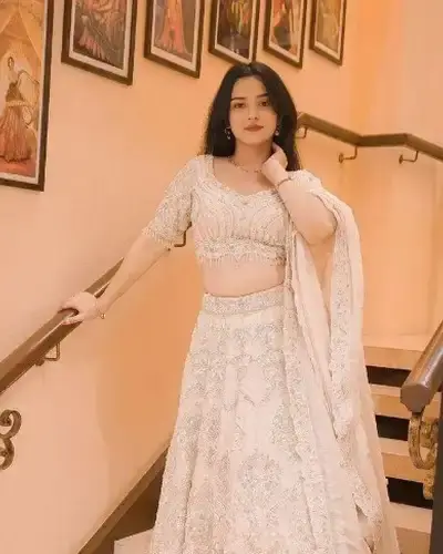 Escort Tapi